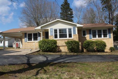 128 Mimosa St, Camden, TN 38320-1148