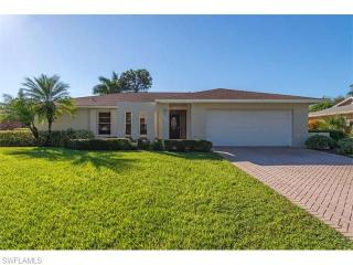 2725 14th St, Naples, FL 34103-4537