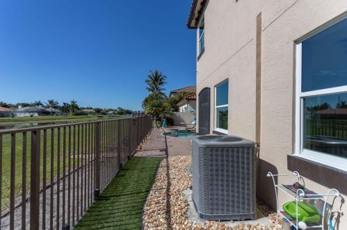 4102 Artesa Dr, Boynton Beach FL  33436-2628 exterior