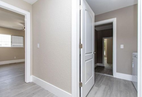 1812 Golf Rd, Turlock CA  95380-9746 exterior