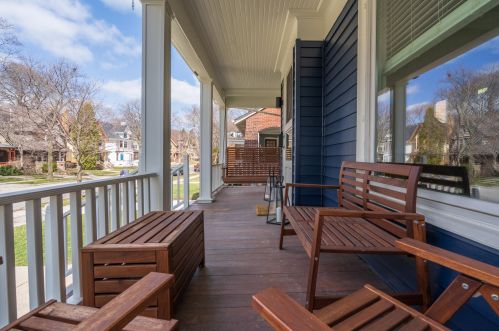 3258 Shepard Ave, Milwaukee WI  53211-3136 exterior