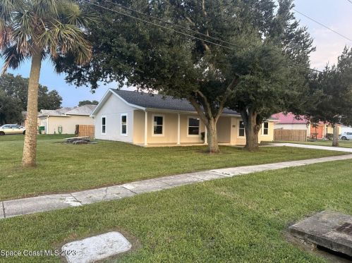 6365 Homestead Ave, Cocoa, FL 32927-8993