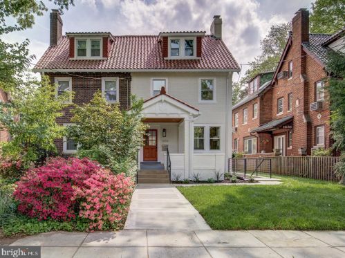 1634 Nicholson St, Washington, DC 20011-2818