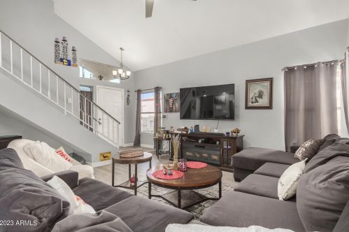 4011 Camino Vivaz, Glendale AZ  85310-5516 exterior