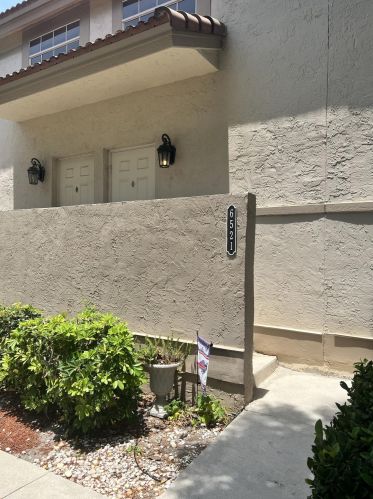 6521 Via Regina, Boca Raton FL  33433-3910 exterior