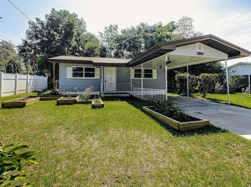 13934 19th St, Dade City, FL 33525-4610