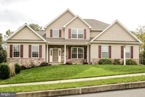 6225 Appaloosa Dr, Navy Sup Dpt, PA 17050-5280