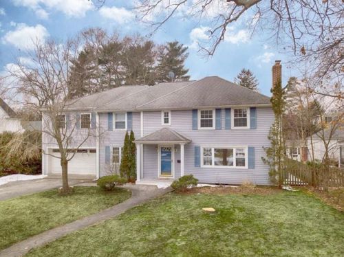 532 Laurel St, Springfield MA  01106-1152 exterior