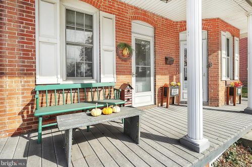 726 Baltimore St, Hanover PA  17331-4126 exterior