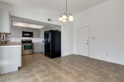 2109 Tyson St, Chandler AZ  85224-4225 exterior