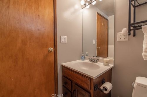 919 Mountain Ln, Big Bear City CA  92314 exterior