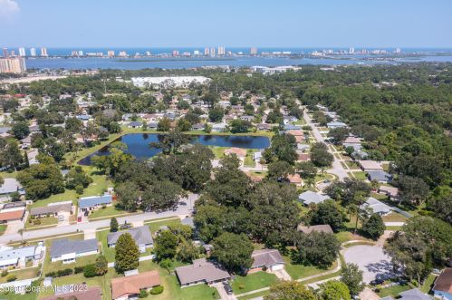 2965 Lantern Dr, Daytona Beach FL  32119-8510 exterior