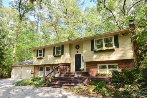 7025 Berridge Rd, Whitehouse, OH 43571-9345