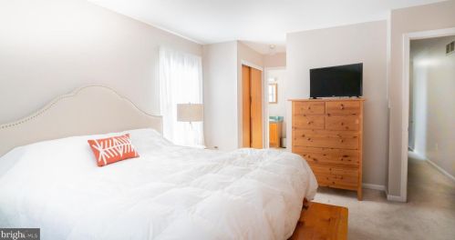 1749 Walnut St, Lansdale PA  19446-1136 exterior