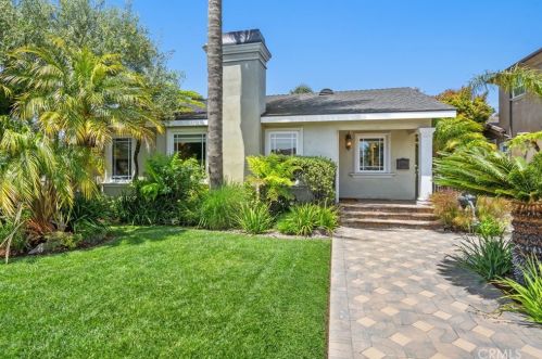 2417 Burritt Ave, Redondo Beach, CA 90278-1501