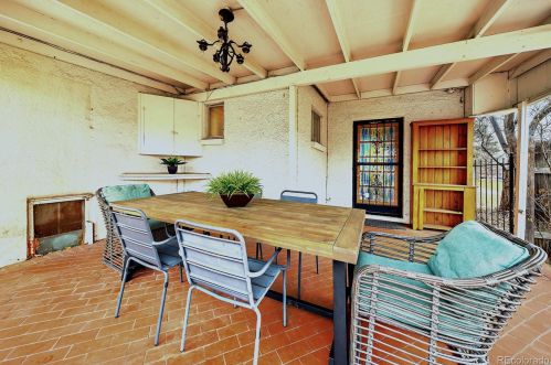 800 Franklin St, Denver CO 80205-3324 exterior