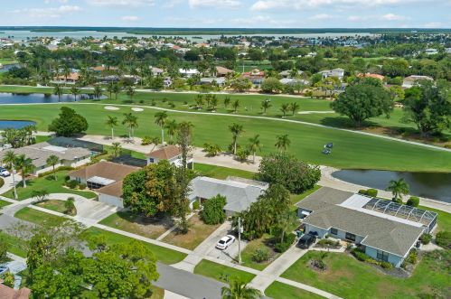 475 Echo Cir, Marco Island, FL 34145-3609
