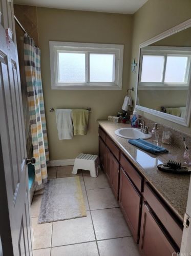 8170 San Luis Ave, South Gate CA 90280-4740 exterior