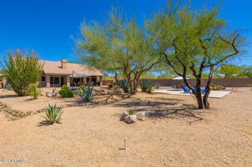 4669 Palo Brea Ln, Cave Creek AZ  85331-5822 exterior