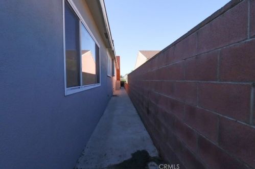 1320 64th St, Long Beach CA 90805-2538 exterior