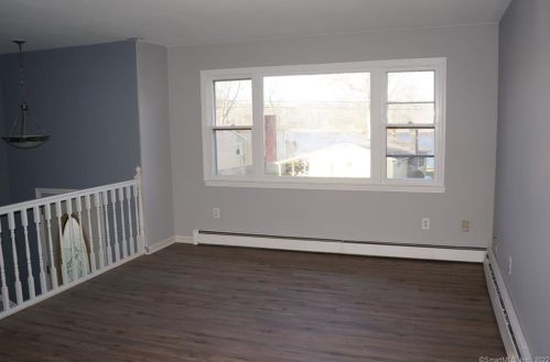 25 Myrtle Rd, Norwich CT  06351-3529 exterior