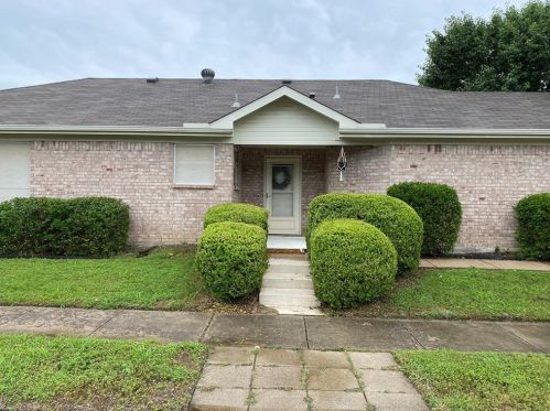 1003 Cruise St, Denton, TX 76207-8137