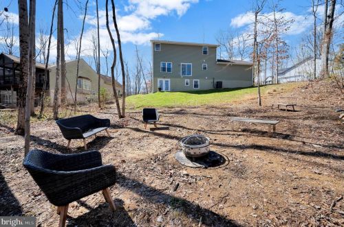 118 Butler Cir, Locust Grove VA  22508-5325 exterior