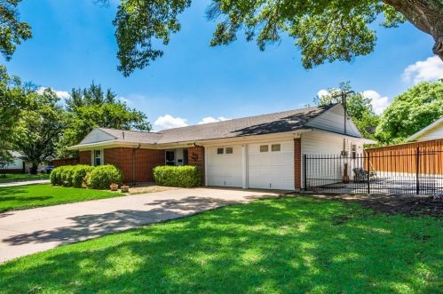 4601 Highgrove Dr, Fort Worth, TX 76132-2313