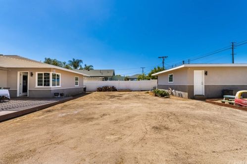 419 Union Pl, Brea CA  92821-5424 exterior