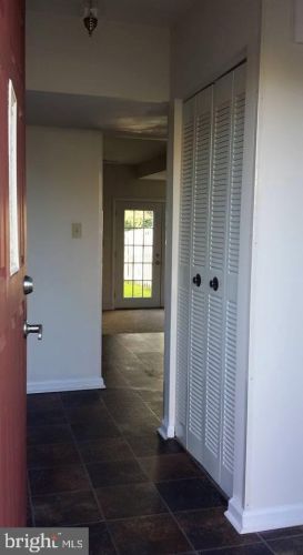 2245 Rock Creek Rd, Fredericksburg VA  22407-1388 exterior