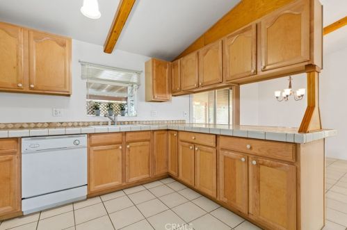 337 Nightingale Ave, Lake Nacimiento CA  93446-4012 exterior