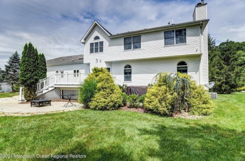 8 Rillstone Ct, East Freehold NJ  07728-8574 exterior