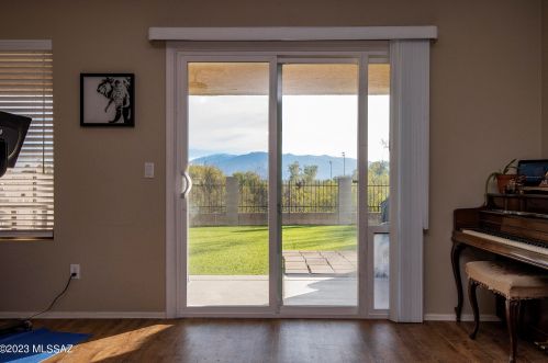 3021 Imagination Dr, Tucson AZ  85730-1271 exterior