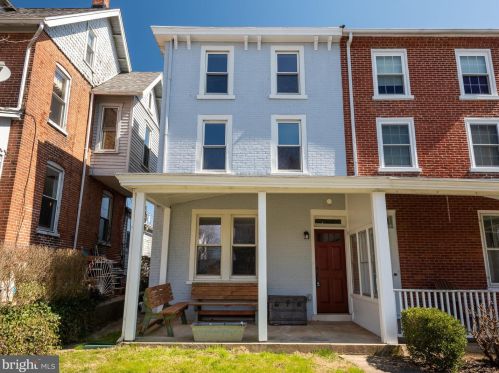 413 Union St, Kennett Sq, PA 19348-3334