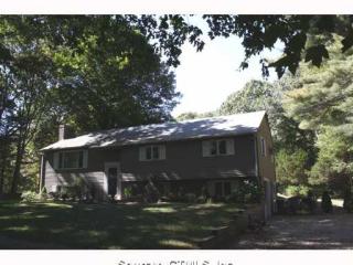 127 Stony Brook Rd, Stonington, CT 06378-1628