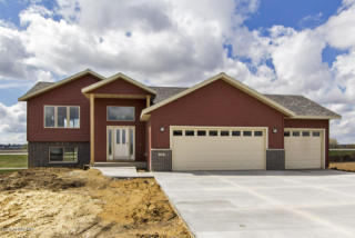 574 Canyon Ln, Eyota MN  55934-2934 exterior