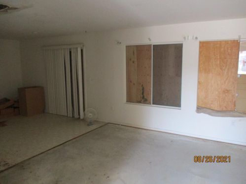 8145 Orsage Ct, Elk Grove, CA 95624-4111