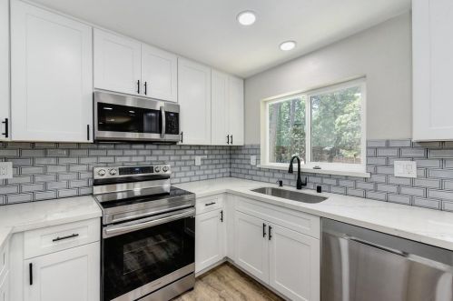 11303 Butler Rd, Grass Valley CA  95945-6918 exterior