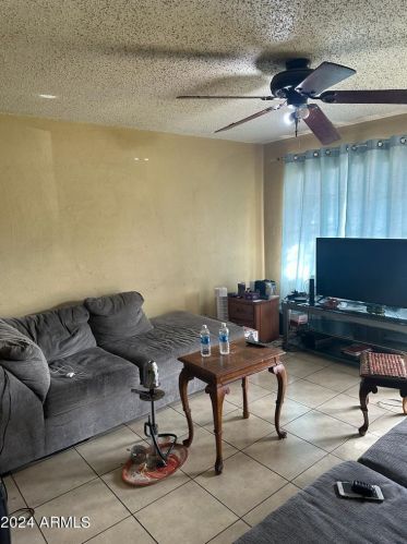 5026 Lamar Rd, Glendale AZ  85301-3411 exterior