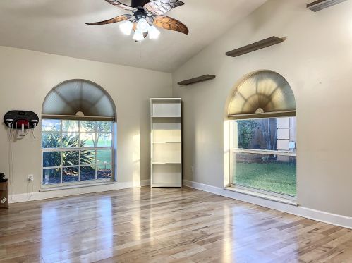 1726 Berkshire Blvd, Fort Pierce FL 34952-7112 exterior