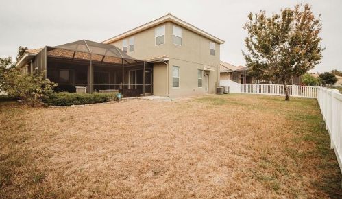 8722 New Alexandria Loop, New Port Richey FL 34654-4660 exterior