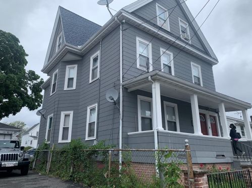 16 Clark St, Everett, MA 02149-2009