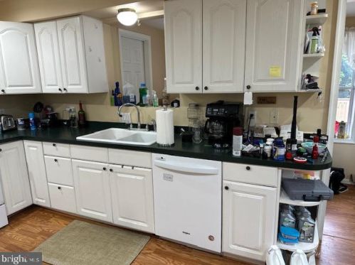 1605 Gap View Rd, Water Gap, PA 17018-9243
