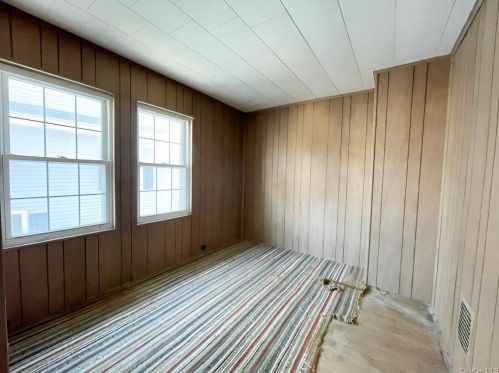 79 Main St, Port Jervis NY  12771-2111 exterior