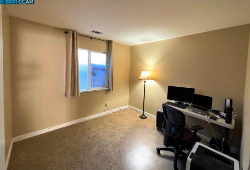 1221 Walnut Meadows Dr, Oakley CA  94561-6000 exterior