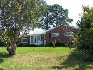 8108 Walters Dr, Norfolk, VA 23518-2346