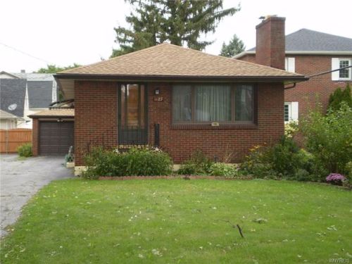 1189 Mckinley Pkwy, Buffalo, NY 14218-1615