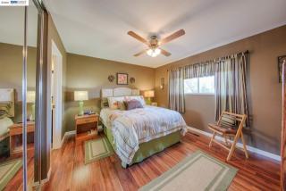 1265 Gloria Dr, West Pittsburg, CA 94565-6340