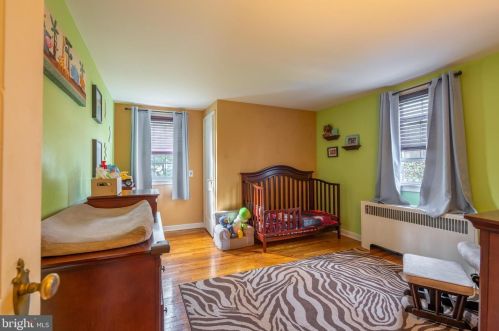 325 Moreland Rd, Willow Grove PA  19090-3507 exterior