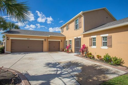 3523 Spinning Reel Ln, Kissimmee, FL 34746-1845